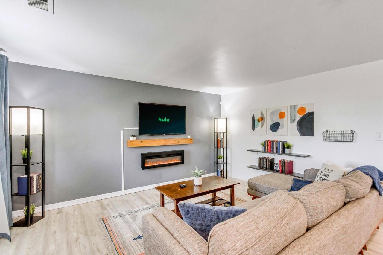 Cozy For Bookworms - Laundry - King Bed - Parking Appartement Salt Lake City Buitenkant foto