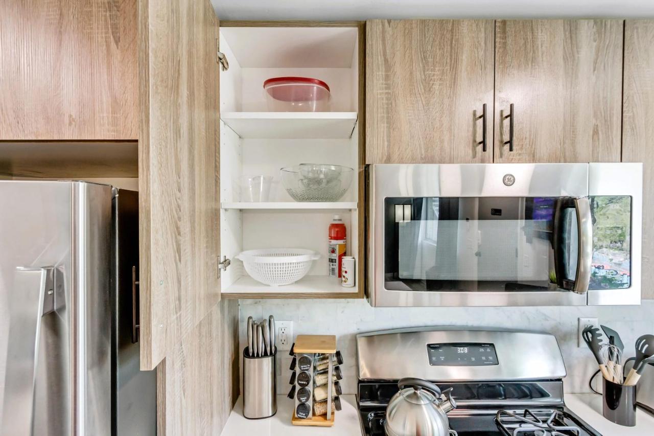 Cozy For Bookworms - Laundry - King Bed - Parking Appartement Salt Lake City Buitenkant foto